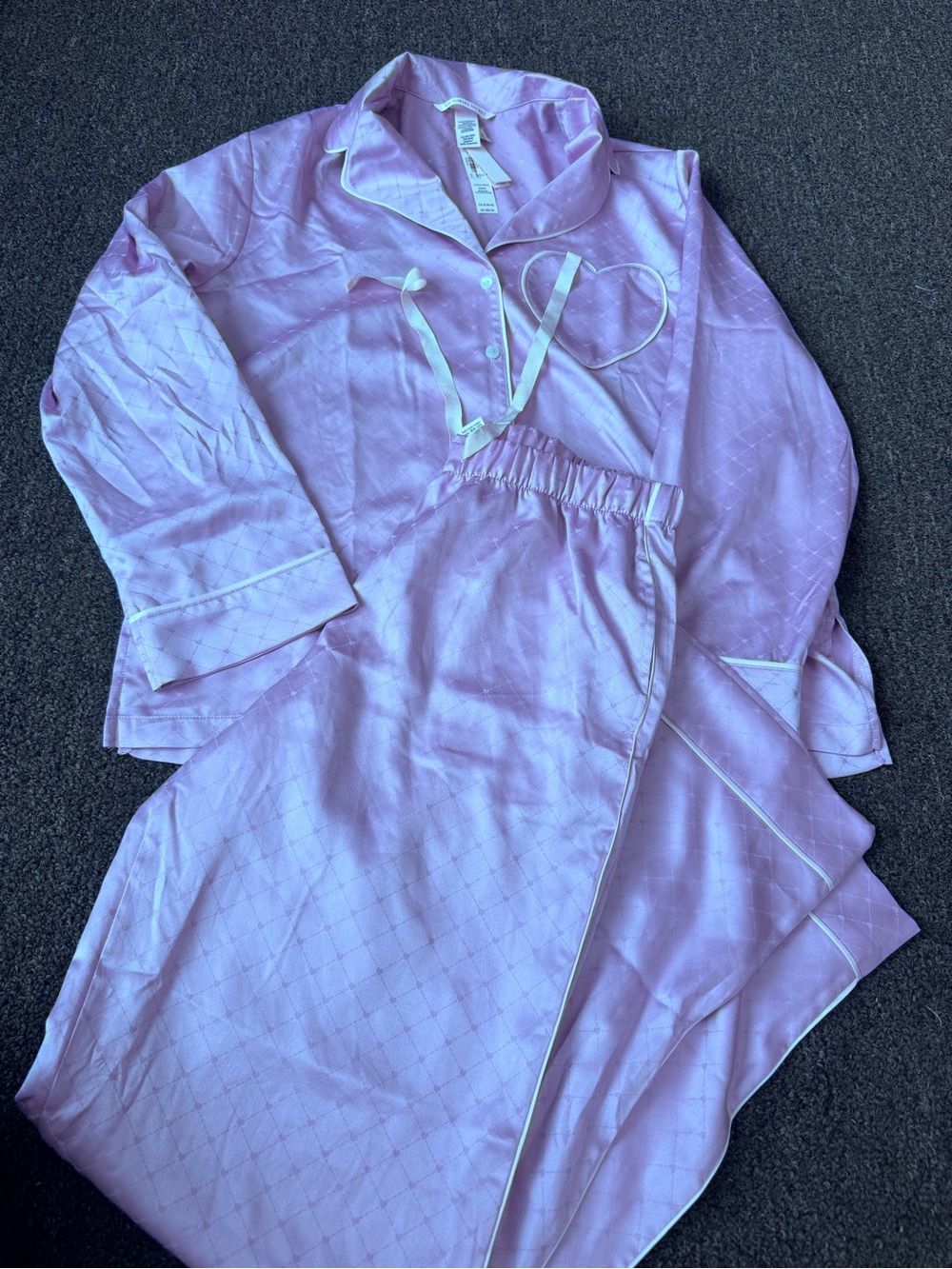 Victoria's Secret Lavender-White Piped Women's Pajama Set
